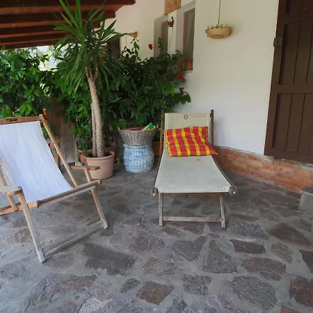 Vintage Farmhouse In Grosseto With Jacuzzi 펜션